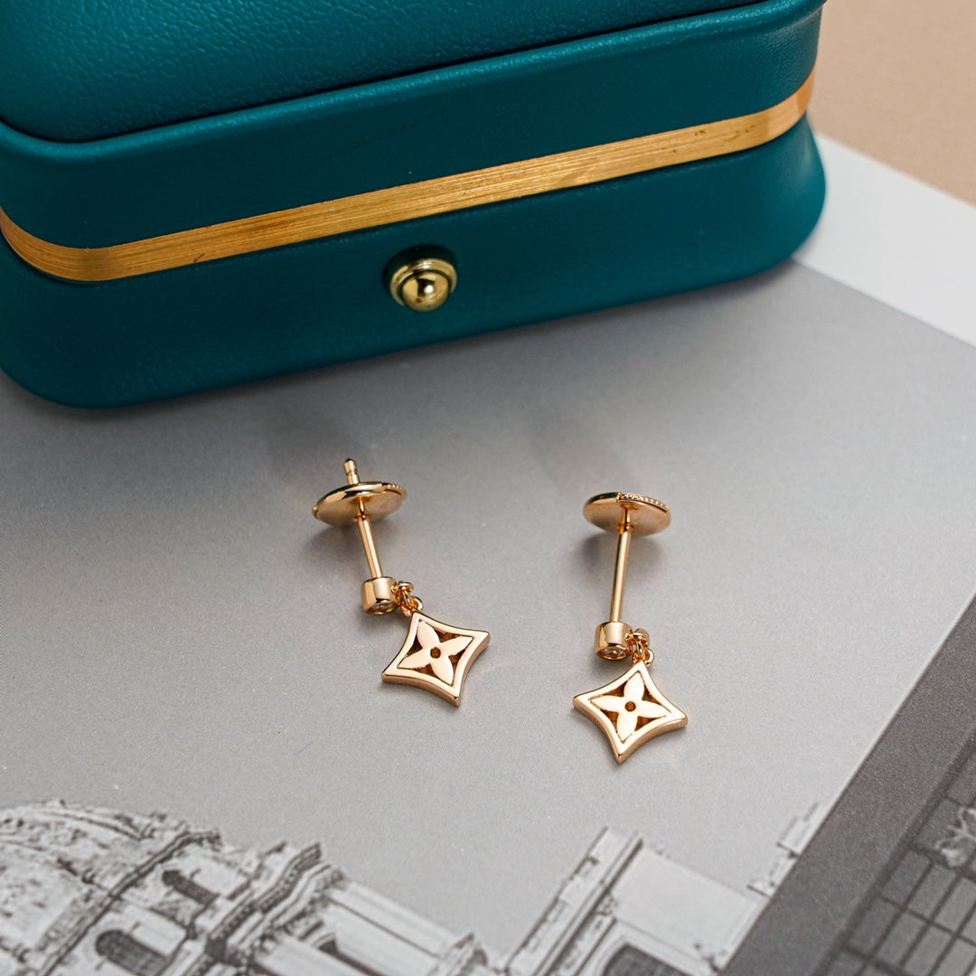 [Dawnora Jewelry]STAR EARRINGS GOLD