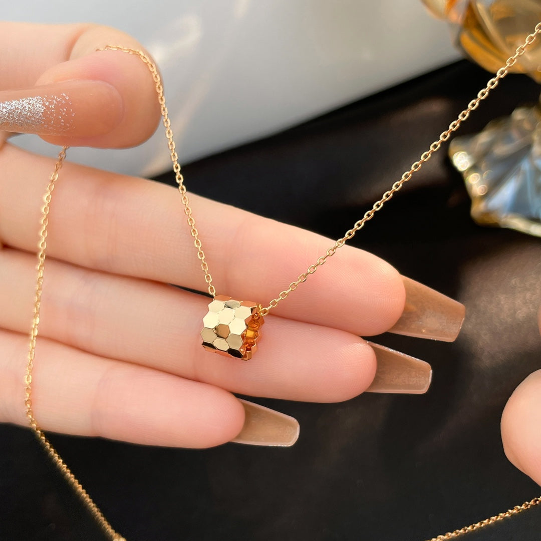[Dawnora Jewelry]BEE MINI NECKLACE