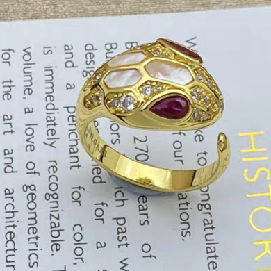[Dawnora Jewelry]BRAND NEW ASSORTED SNAKE HEAD MOTHER OF PEARL RINGS